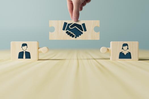 puzzle pieces symbolizing arbitration