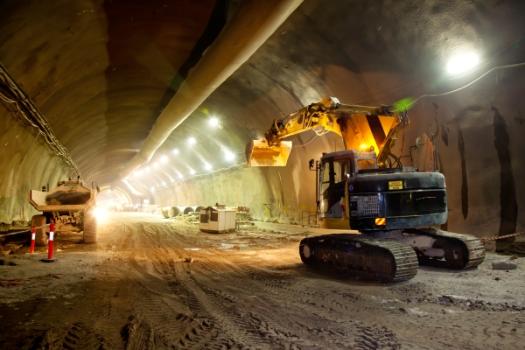 $400M Tunnel Project Faces Scrutiny from Nashville Leaders Construction at tunnel
